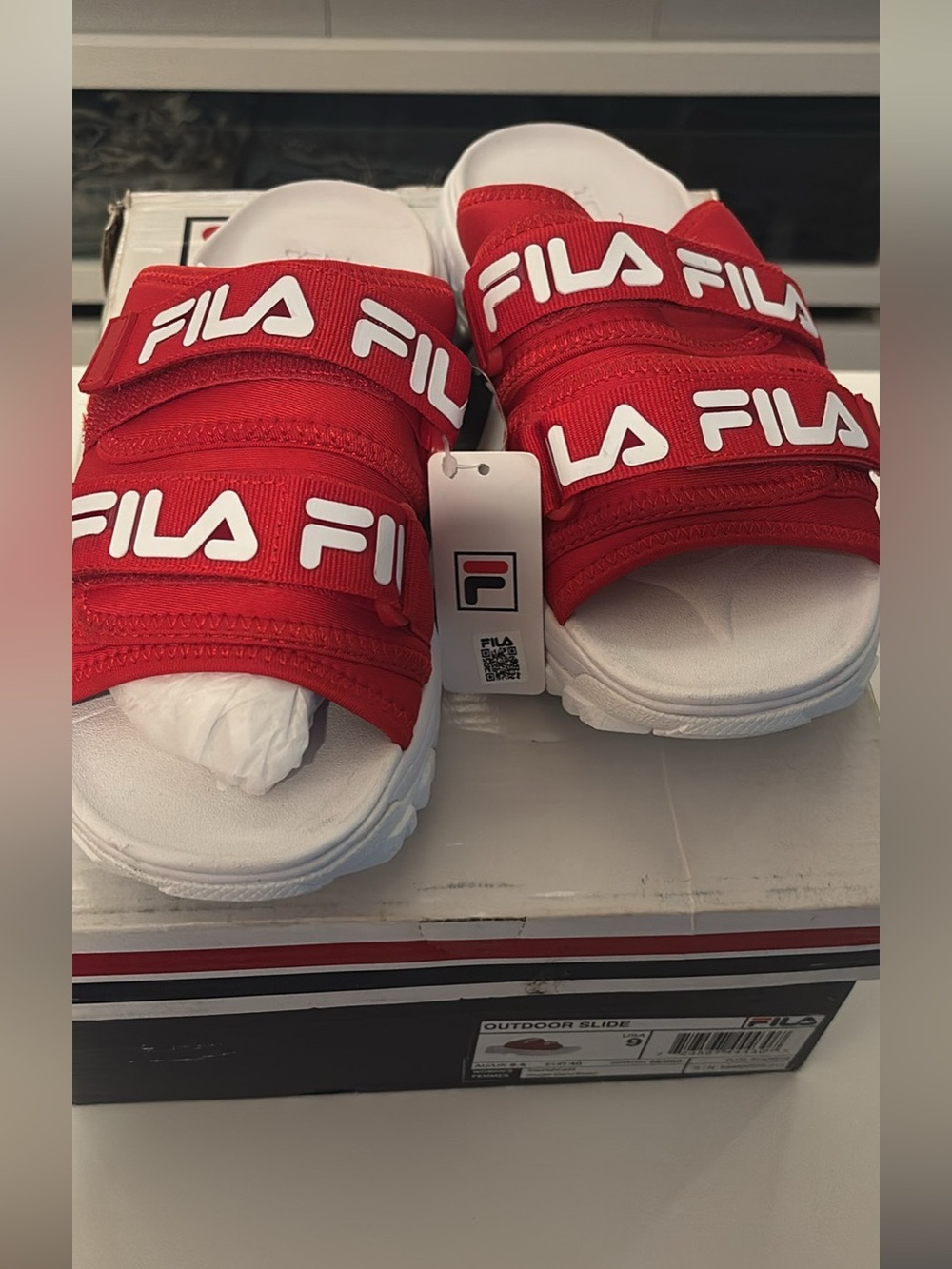 Fila outdoor Red and White Slide Sandals